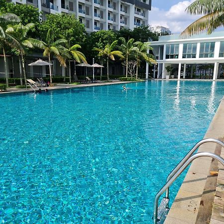 Retreat At Cybersquare Apartment Cyberjaya Ngoại thất bức ảnh