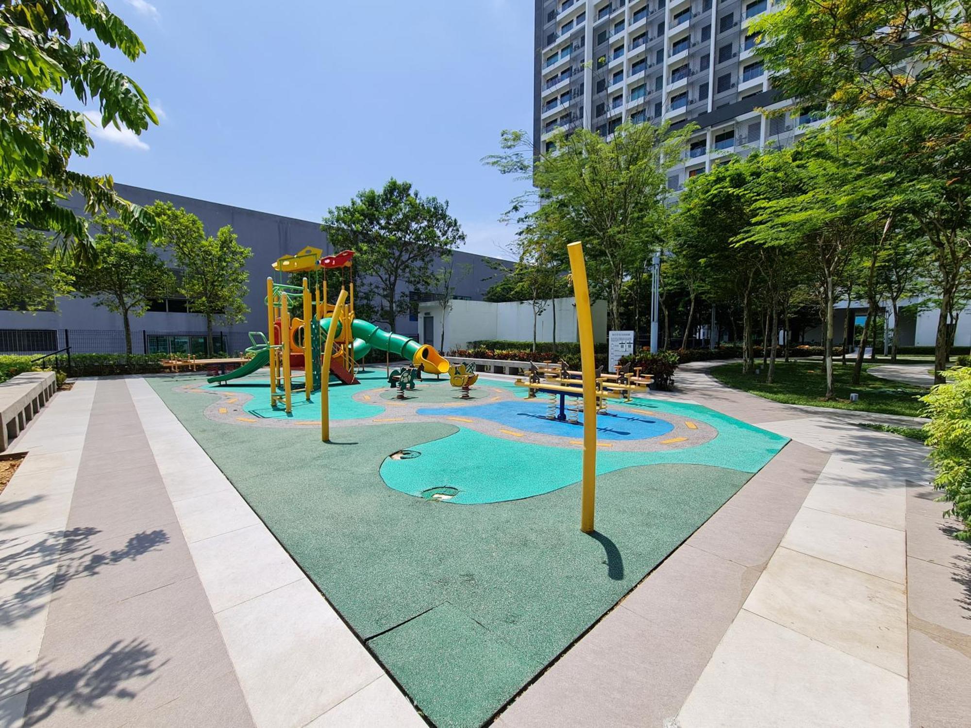 Retreat At Cybersquare Apartment Cyberjaya Ngoại thất bức ảnh